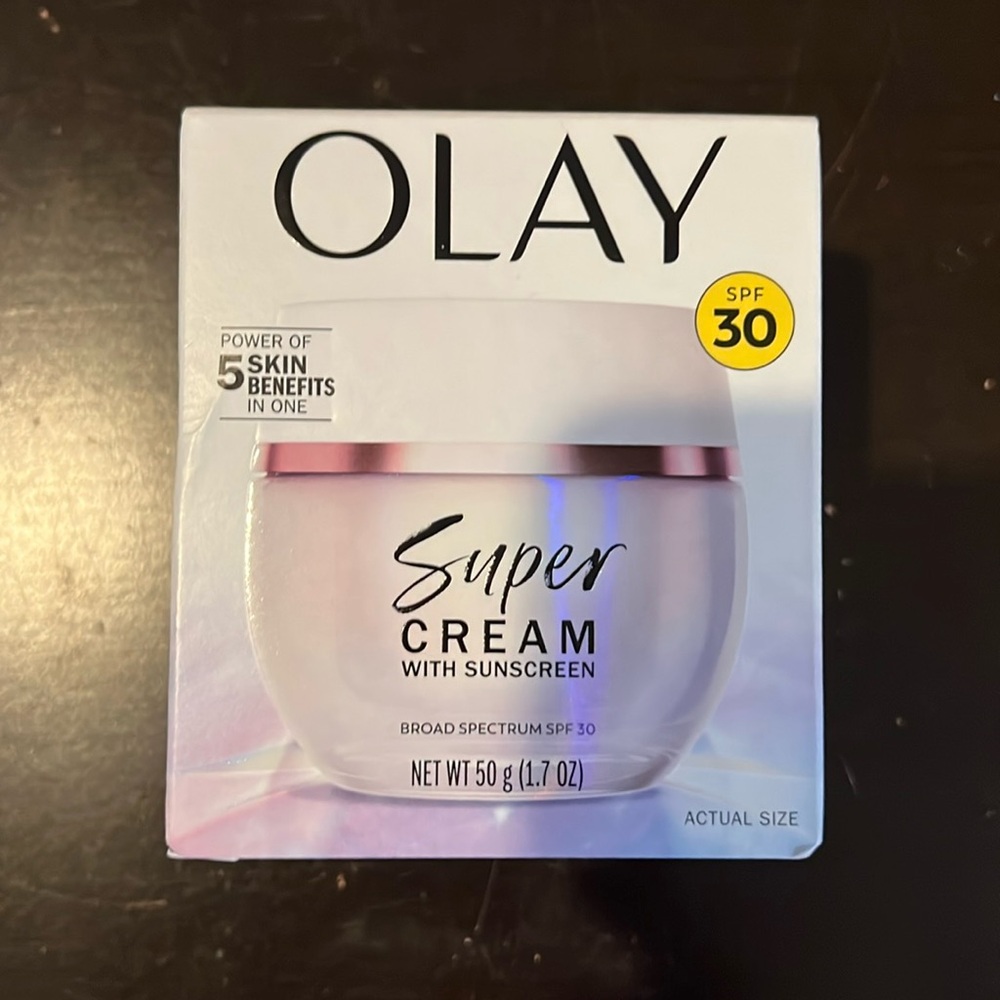 OLAY Super Cream with Sunscreen